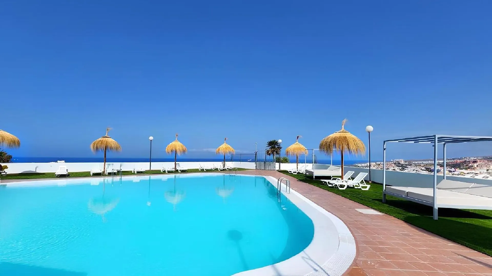 Paulmarie Studio Ocean View 아데제 아파트